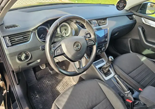 SKODA Octavia Combi 1.4 TSI (Green tec) Style