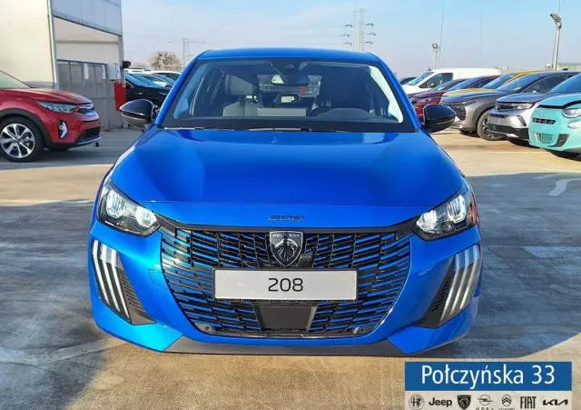 PEUGEOT 208 