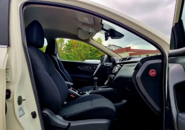 NISSAN Qashqai 1.2 DIG-T Visia