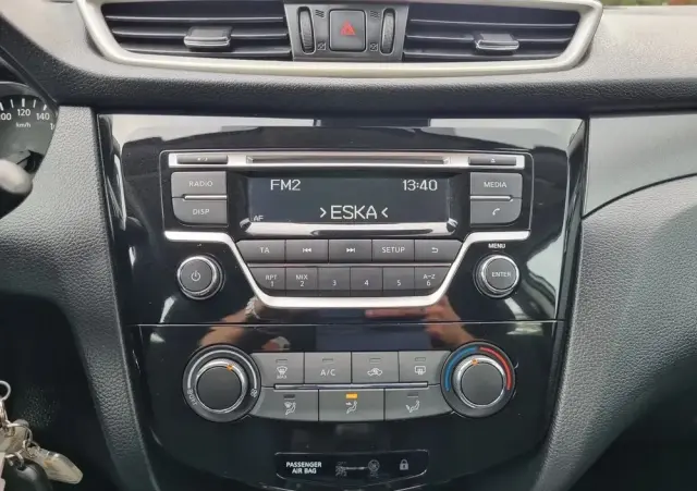 NISSAN Qashqai 1.2 DIG-T Visia