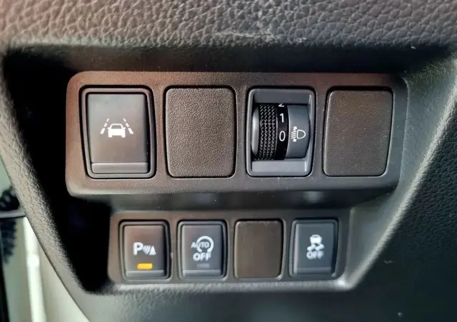 NISSAN Qashqai 1.2 DIG-T Visia