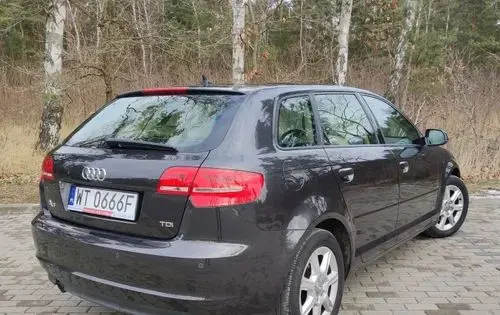 AUDI A3 