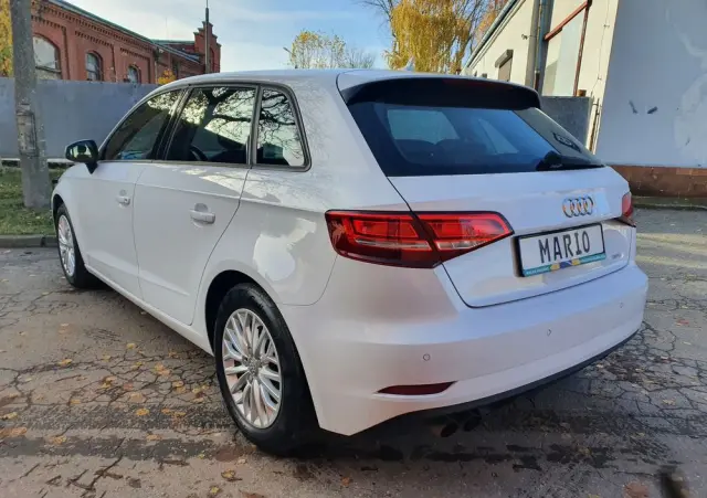AUDI A3 Sportback 