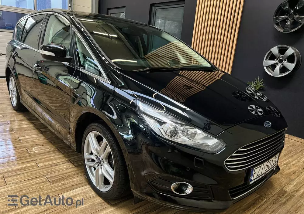 FORD S-Max 2.0 TDCi Titanium