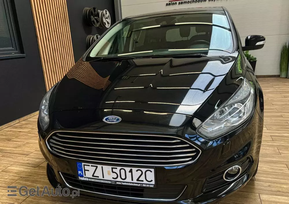 FORD S-Max 2.0 TDCi Titanium