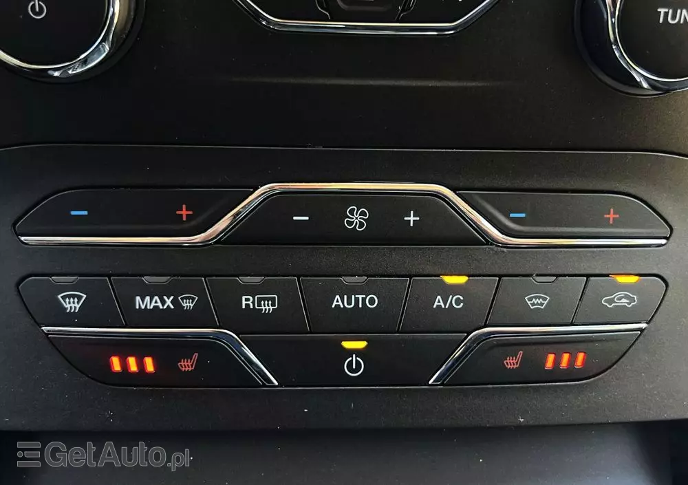 FORD S-Max 2.0 TDCi Titanium