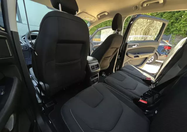 FORD S-Max 2.0 TDCi Titanium