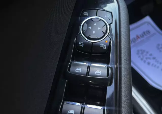 FORD S-Max 2.0 TDCi Titanium