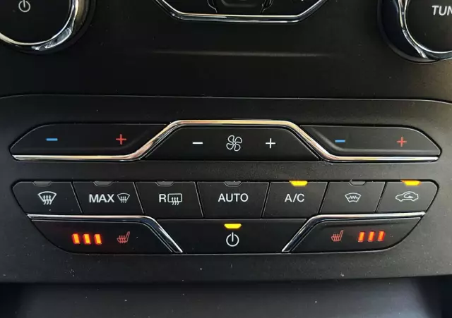 FORD S-Max 2.0 TDCi Titanium