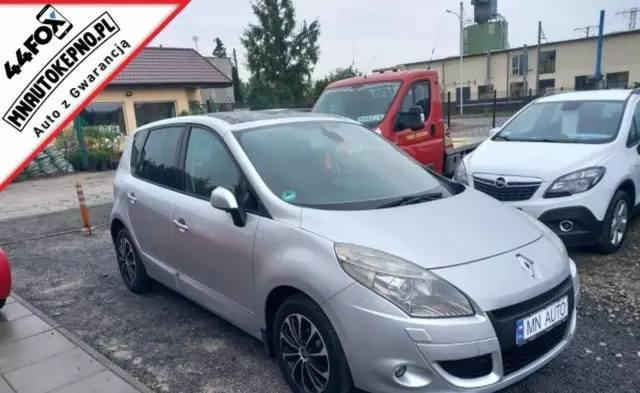 RENAULT Scenic 