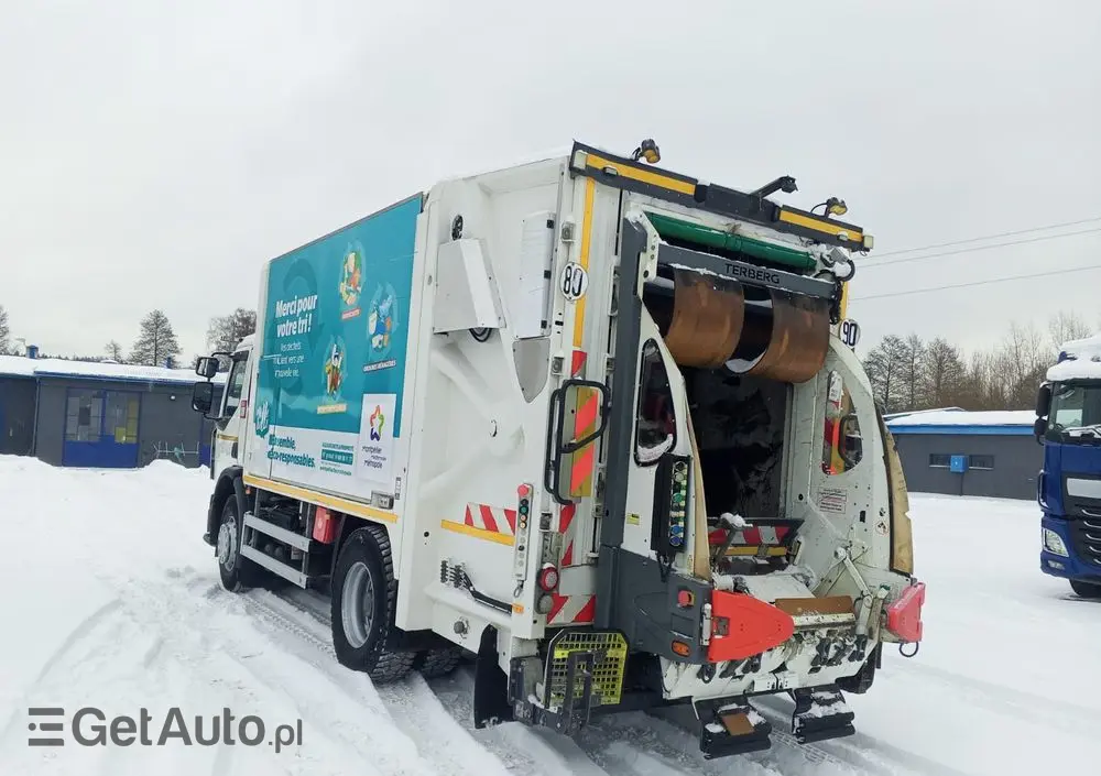 RENAULT Renault Śmieciarka EURO 6 Renault D19/ Mały przebieg i udokumentowany 