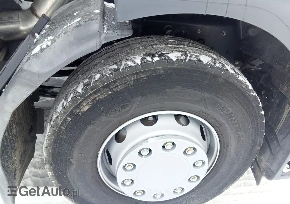 RENAULT Renault Śmieciarka EURO 6 Renault D19/ Mały przebieg i udokumentowany 