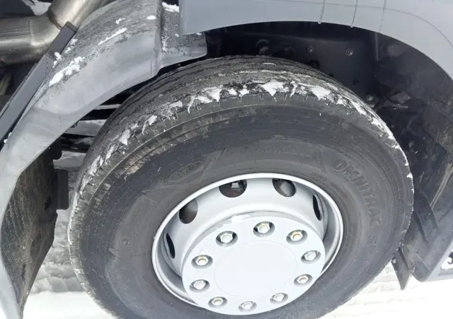 RENAULT Renault Śmieciarka EURO 6 Renault D19/ Mały przebieg i udokumentowany 