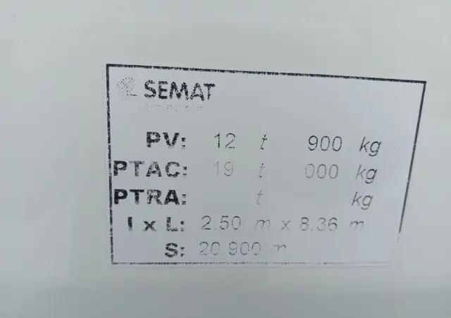 RENAULT Renault Śmieciarka EURO 6 Renault D19/ Mały przebieg i udokumentowany 