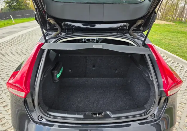 VOLVO V40 D2 Momentum