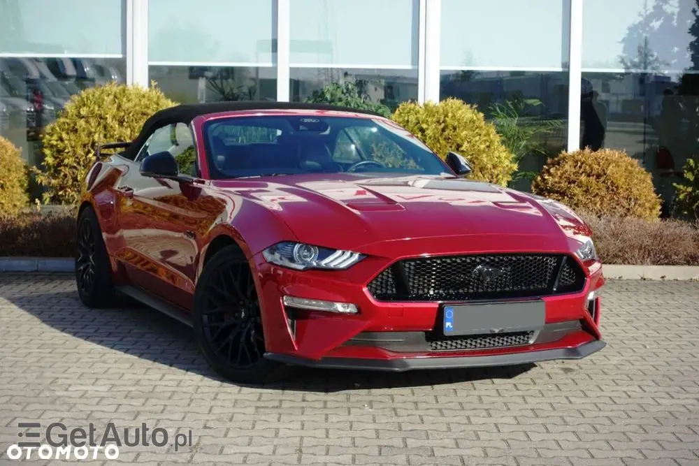 FORD Mustang 