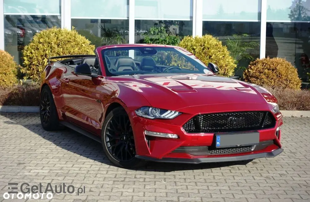 FORD Mustang 