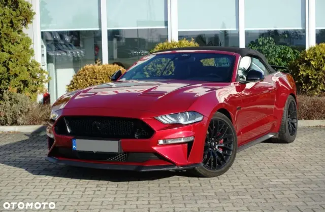 FORD Mustang 