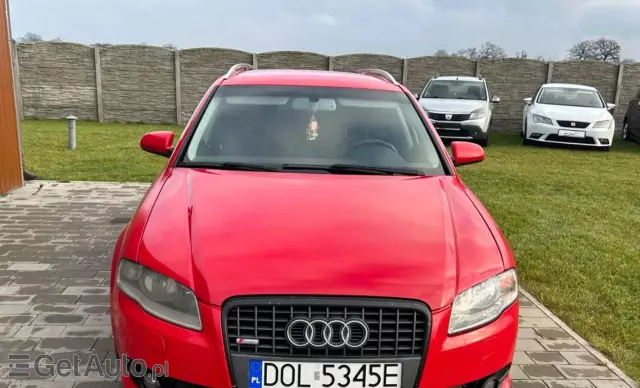 AUDI A4 