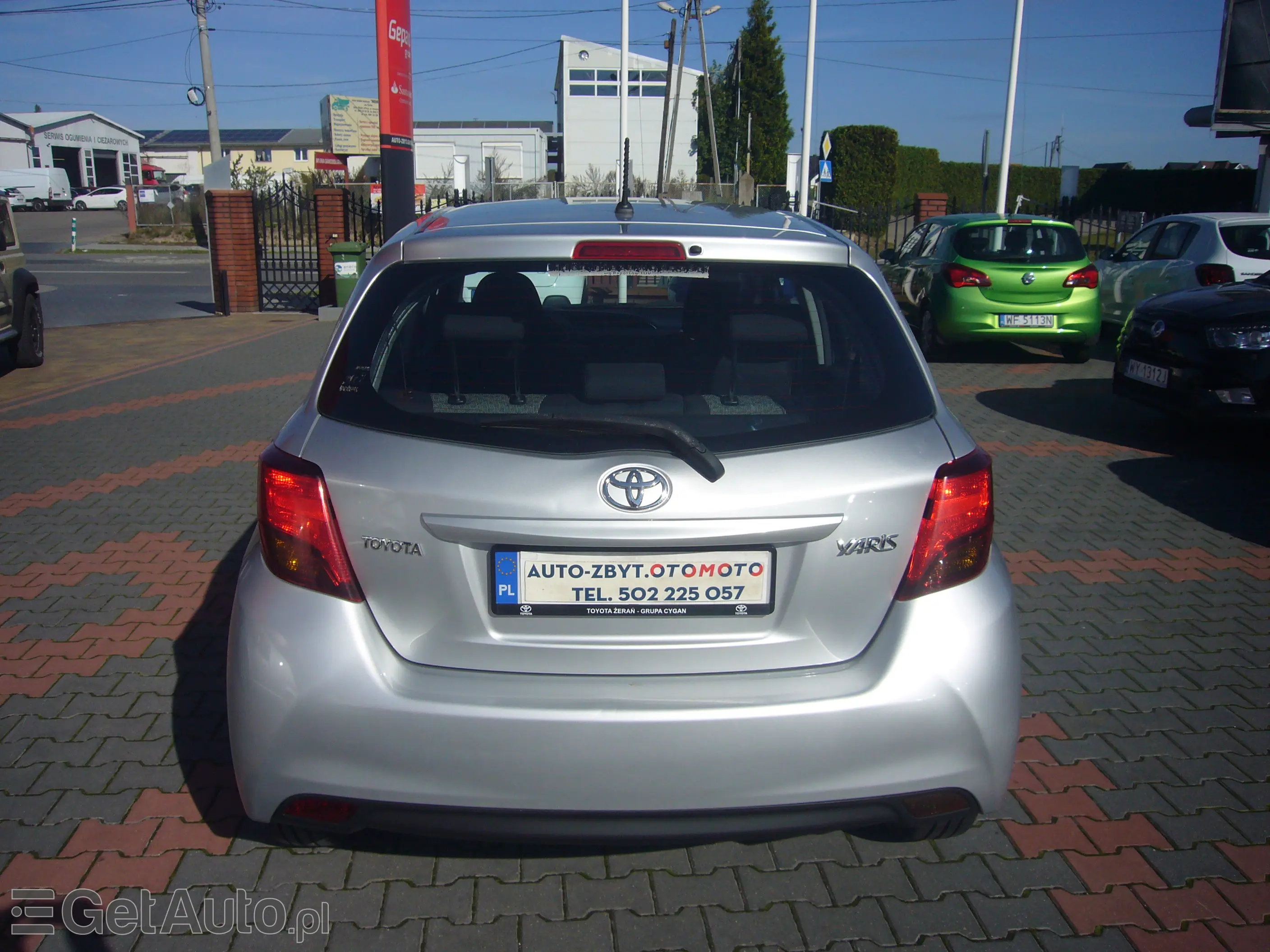 TOYOTA Yaris 