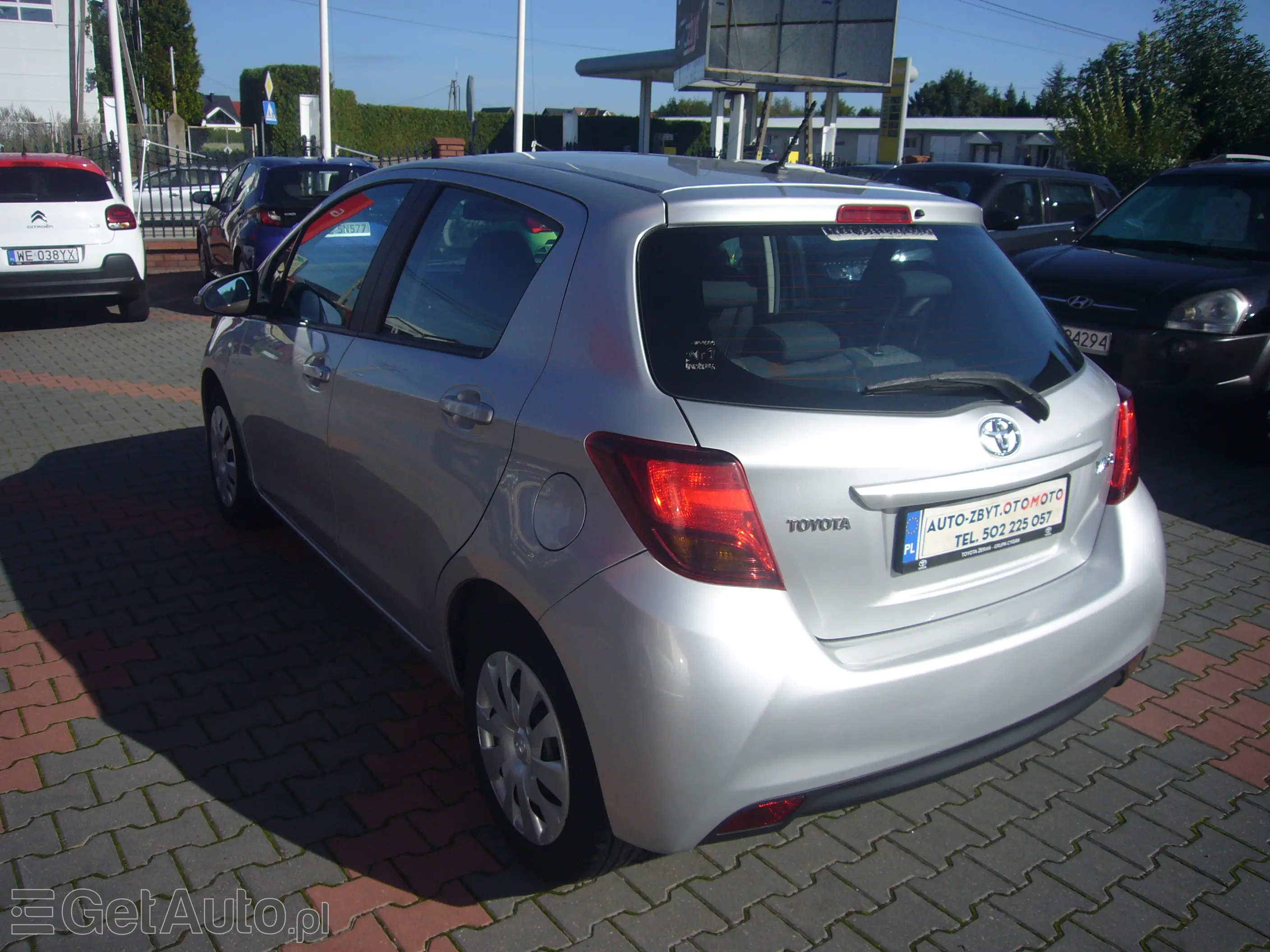 TOYOTA Yaris 