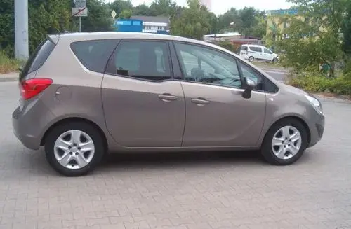 OPEL Meriva 