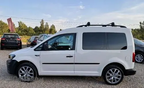 VOLKSWAGEN Caddy California 