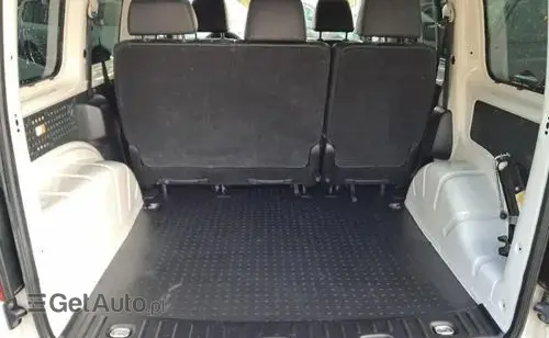 VOLKSWAGEN Caddy California 