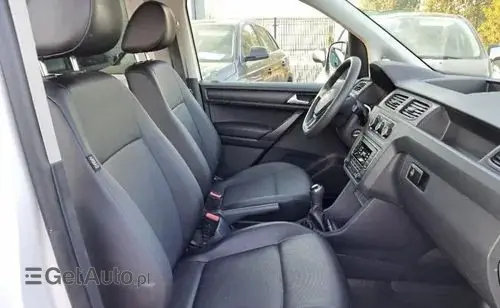 VOLKSWAGEN Caddy California 