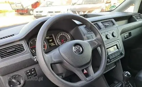 VOLKSWAGEN Caddy California 