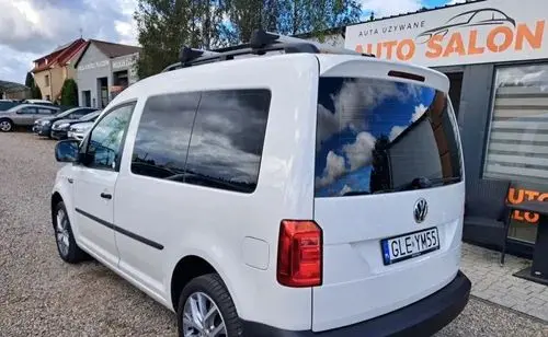 VOLKSWAGEN Caddy California 