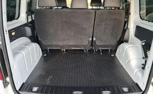 VOLKSWAGEN Caddy California 