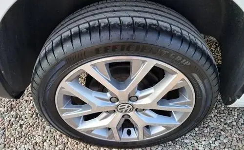 VOLKSWAGEN Caddy California 