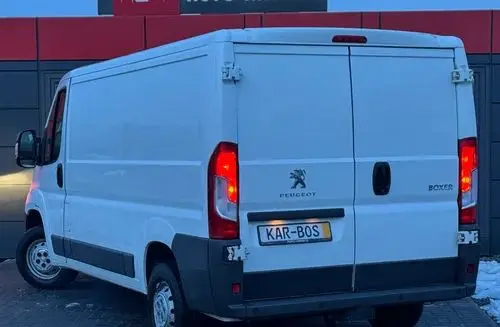 PEUGEOT Boxer 