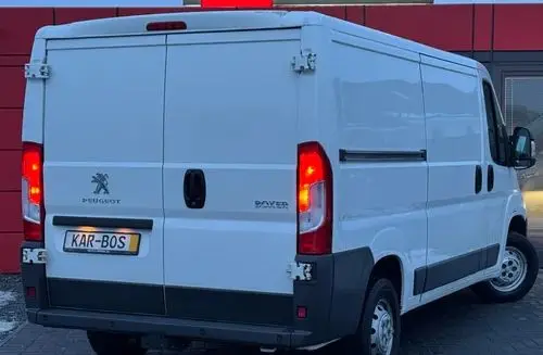 PEUGEOT Boxer 