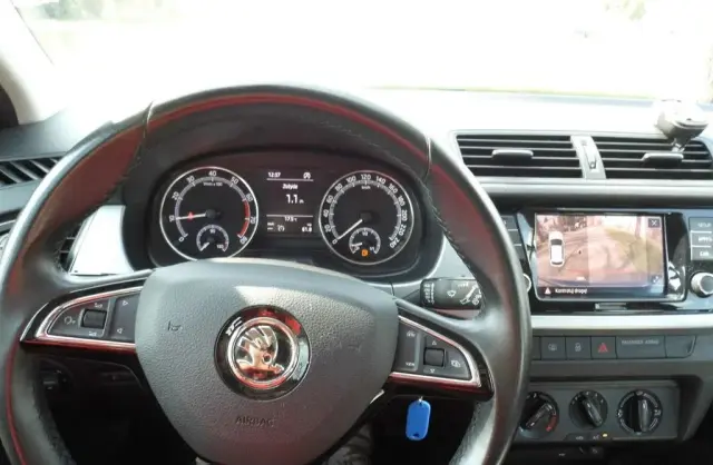 SKODA Fabia 