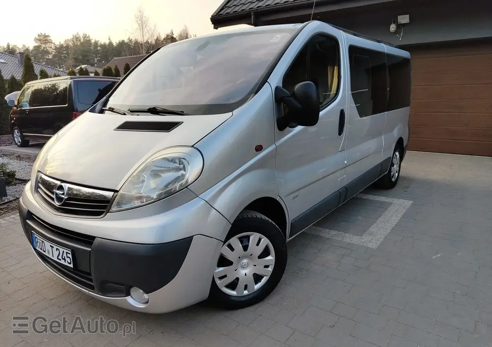 OPEL Vivaro L2H1 2.9t