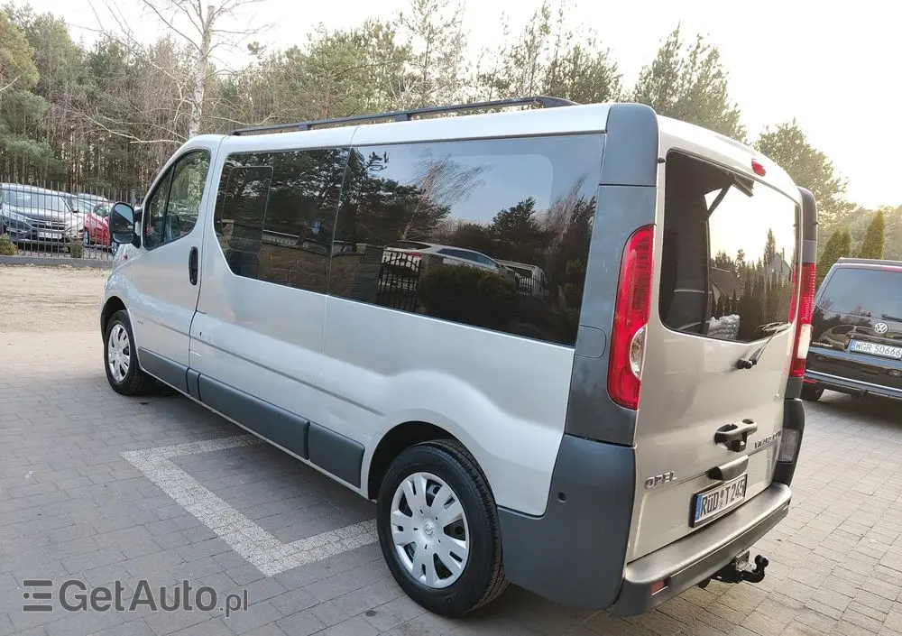 OPEL Vivaro L2H1 2.9t
