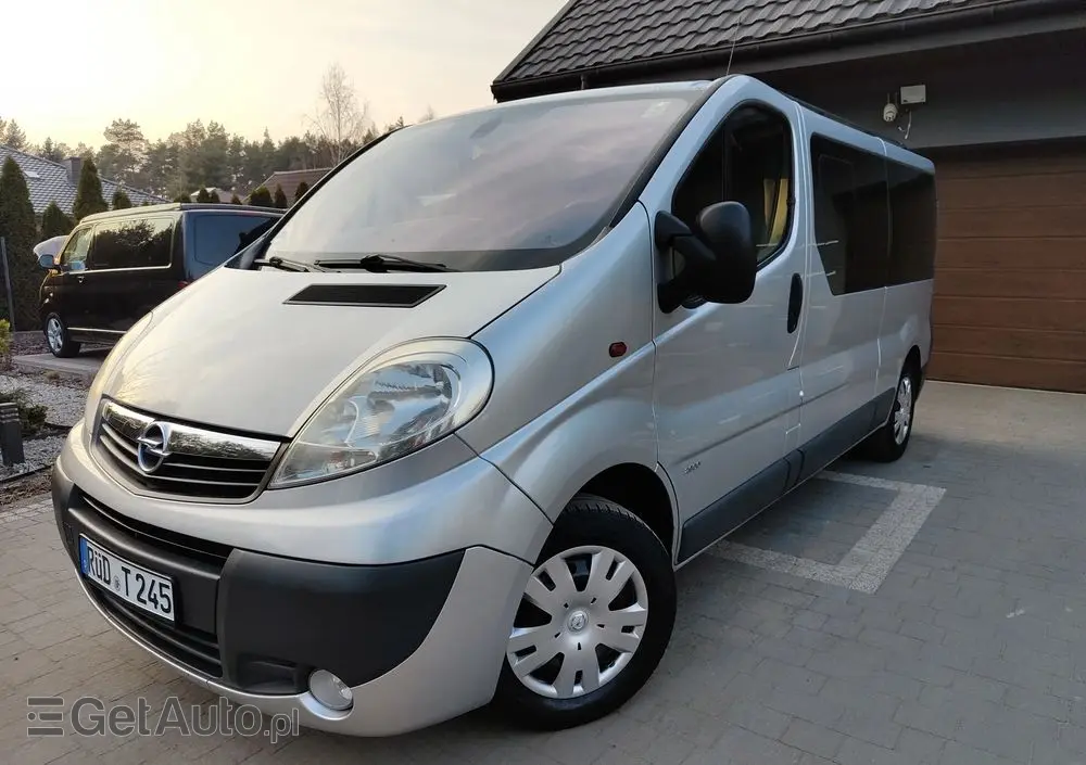 OPEL Vivaro L2H1 2.9t