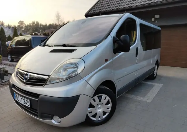 OPEL Vivaro L2H1 2.9t