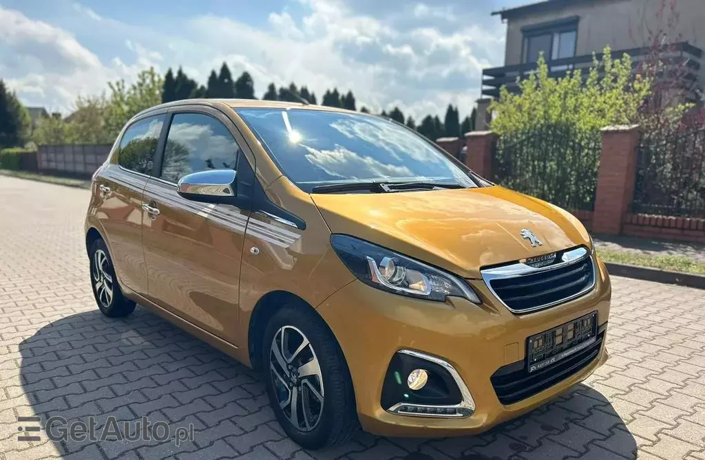 PEUGEOT 108 