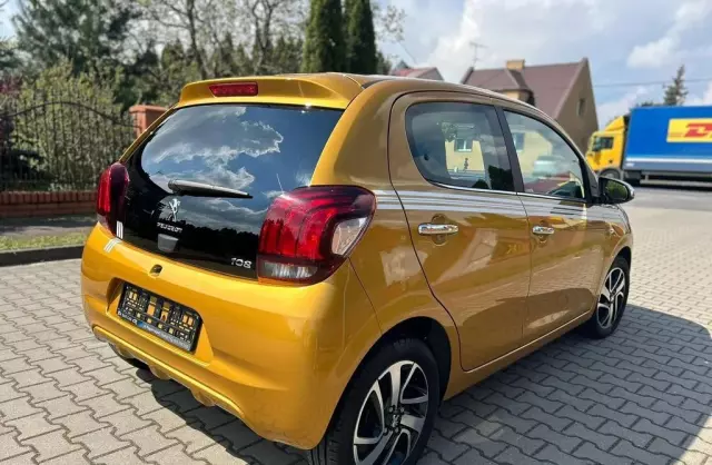 PEUGEOT 108 
