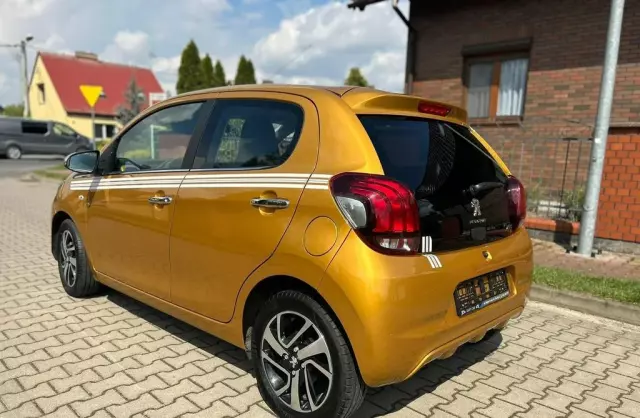 PEUGEOT 108 
