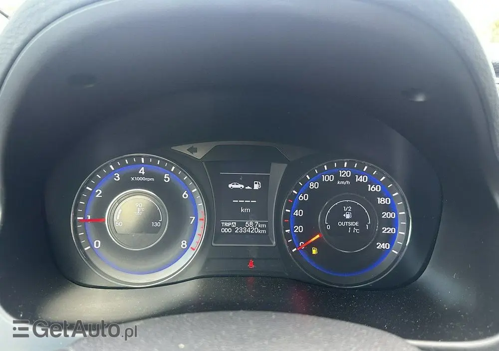 HYUNDAI I40 