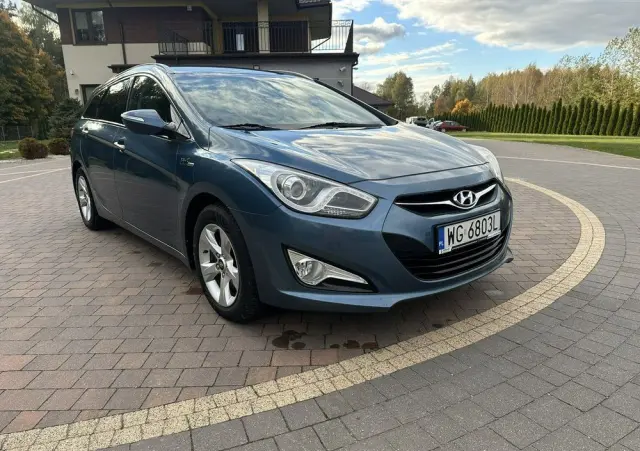 HYUNDAI I40 