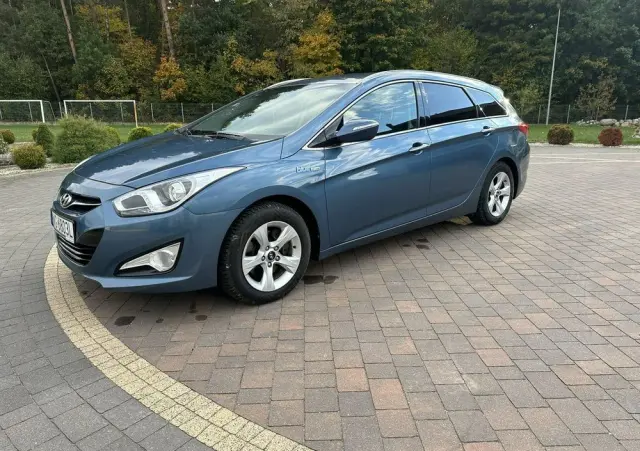 HYUNDAI I40 