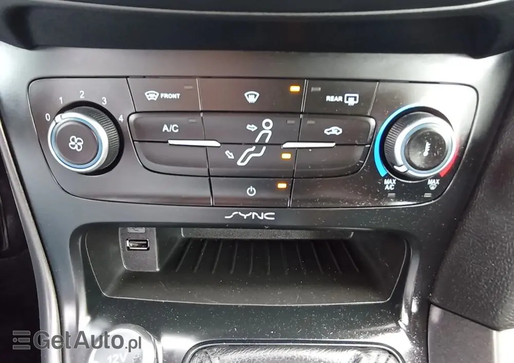 FORD Focus 1.5 EcoBlue Active Business