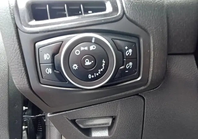 FORD Focus 1.5 EcoBlue Active Business