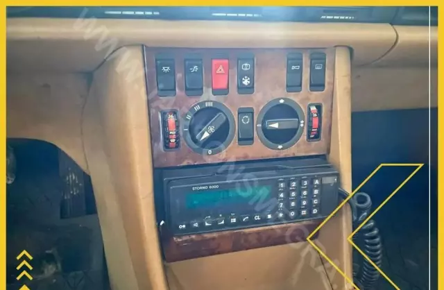 MERCEDES-BENZ  380 SEC 