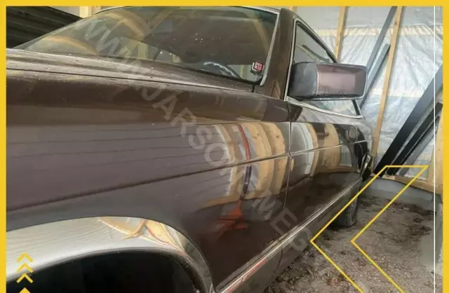 MERCEDES-BENZ  380 SEC 